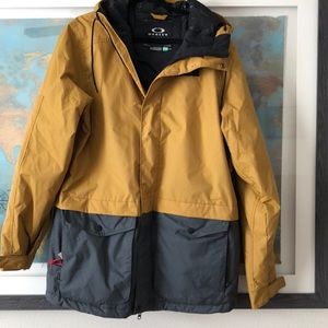 NWOT Oakley snowboard/ski suit set